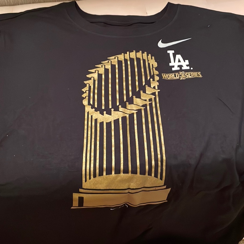 Nike Mens LA Dodgers World Series 2020 Shirt